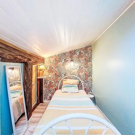 Tuilieres By Interhome Vakantiehuis Cissac-Médoc